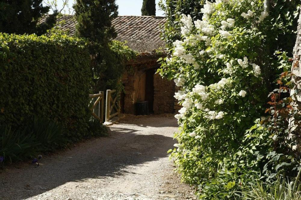 Masia Cal Millas - Turisme Rural Castellfullit de Riubregos Exterior photo