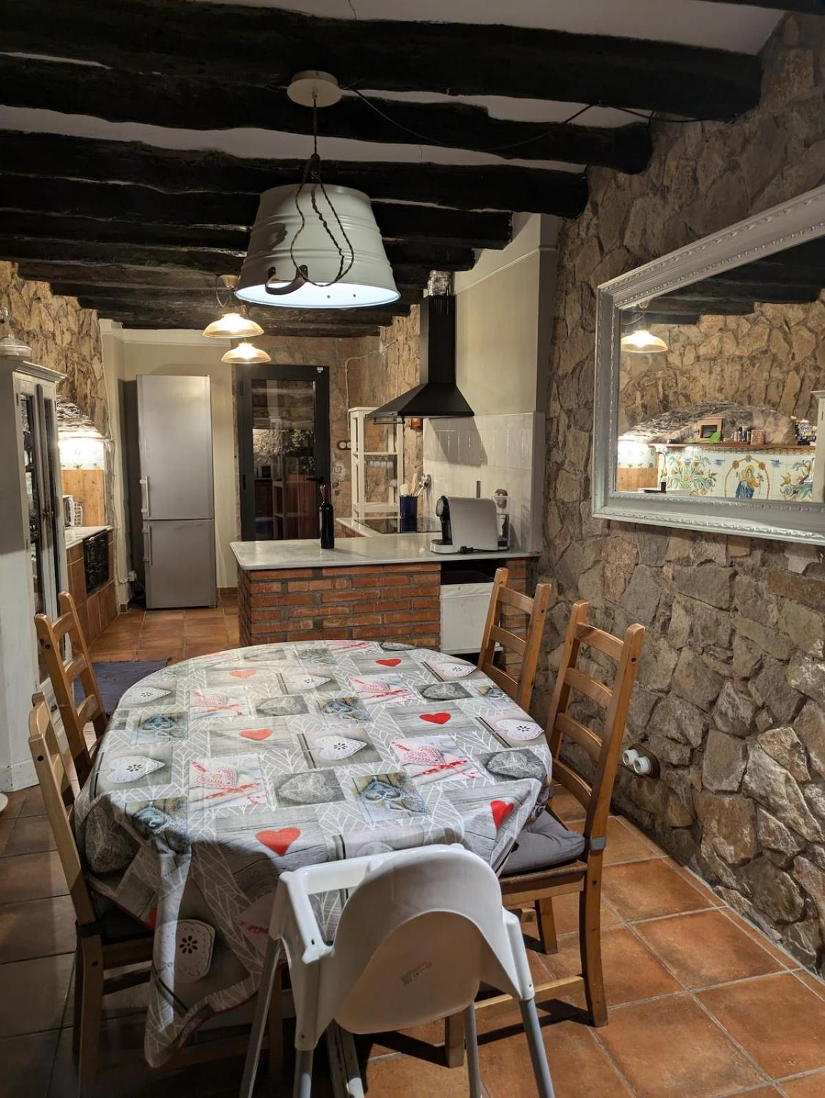 Masia Cal Millas - Turisme Rural Castellfullit de Riubregos Exterior photo